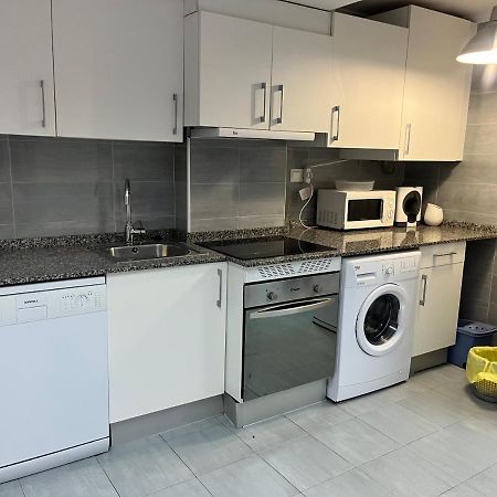 Loft En Torrelavega Apartment Bagian luar foto