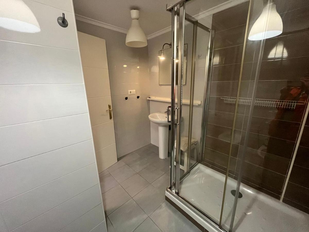 Loft En Torrelavega Apartment Bagian luar foto